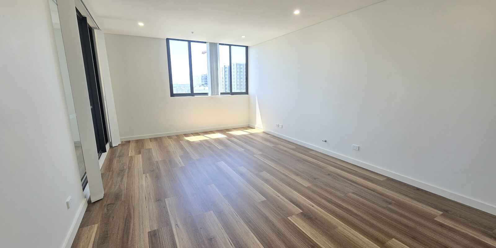 A801/8 The Crescent Fairfield A801/8 The Crescent Fairfield