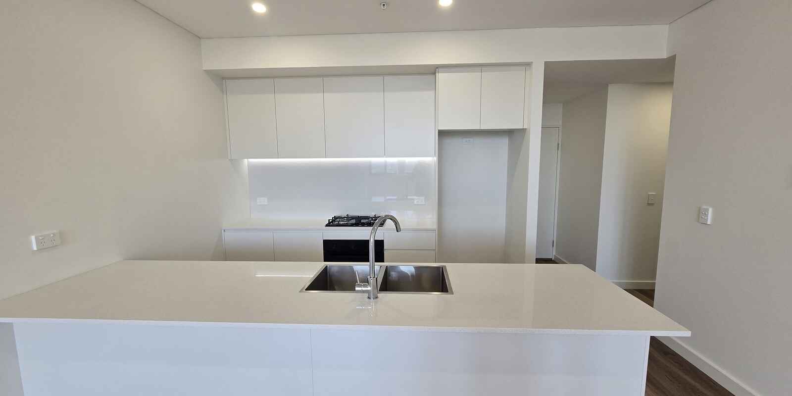 A801/8 The Crescent Fairfield A801/8 The Crescent Fairfield