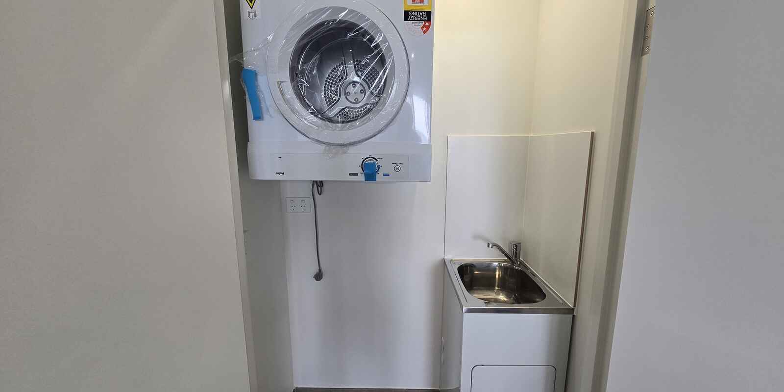 A1104/8 The Crescent Fairfield A1104/8 The Crescent Fairfield