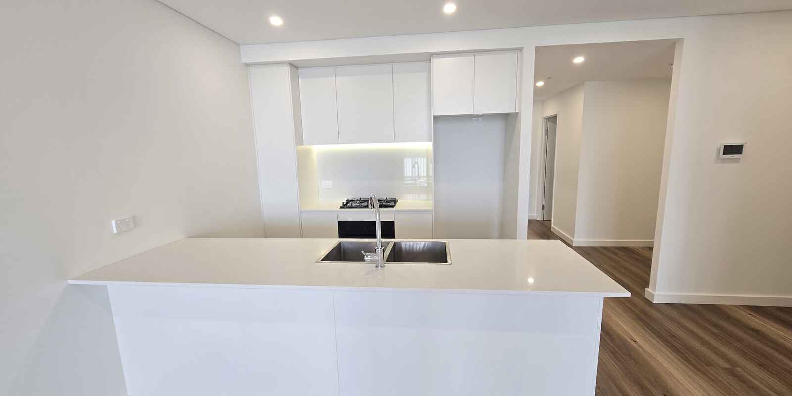 B703/6 The Crescent Fairfield