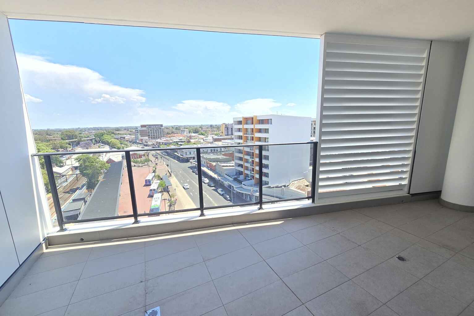 A802/8 The Crescent Fairfield A802/8 The Crescent Fairfield