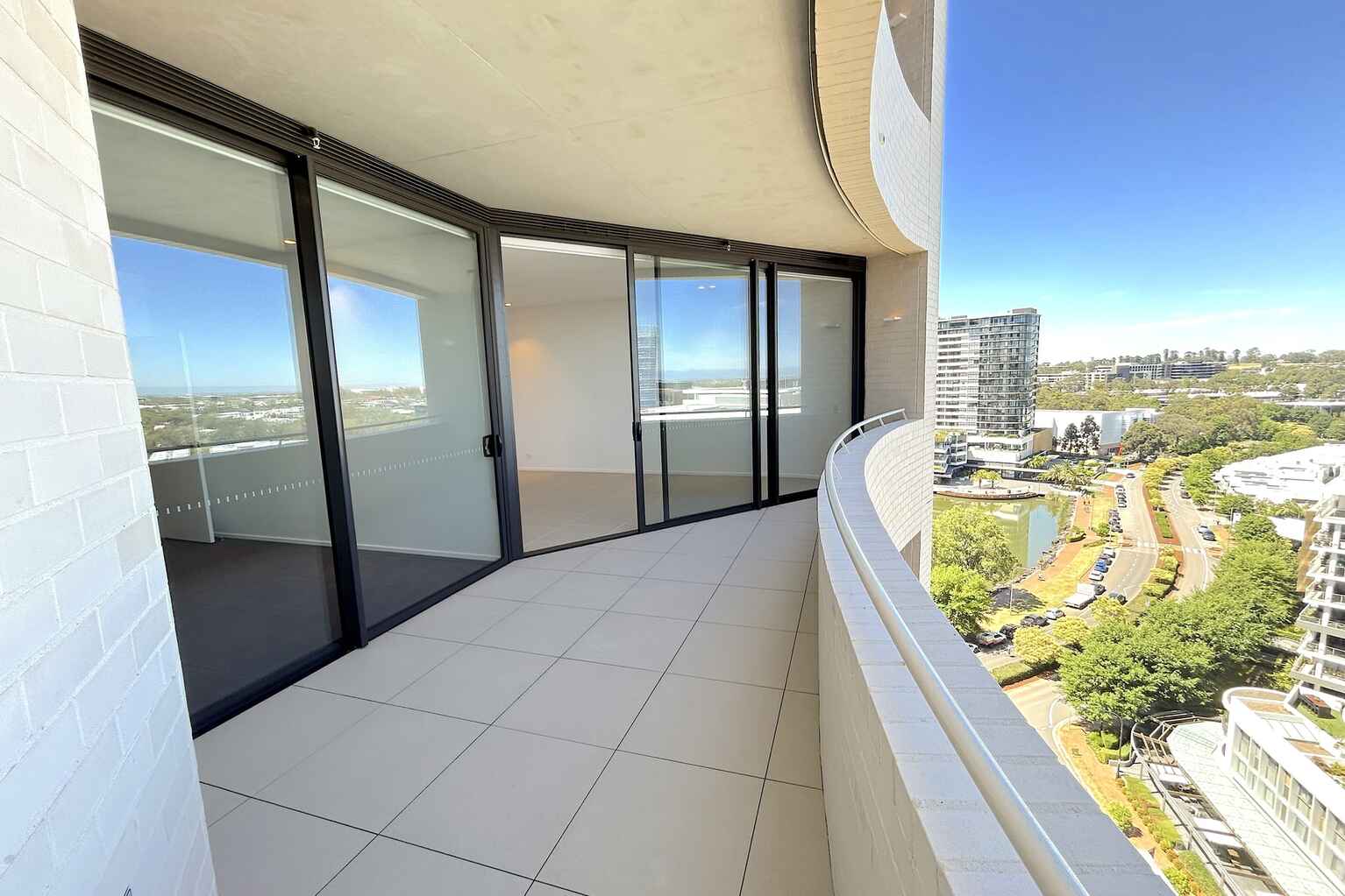 Level 10/1004/40 Solent Circuit Norwest Level 10/1004/40 Solent Circuit Norwest