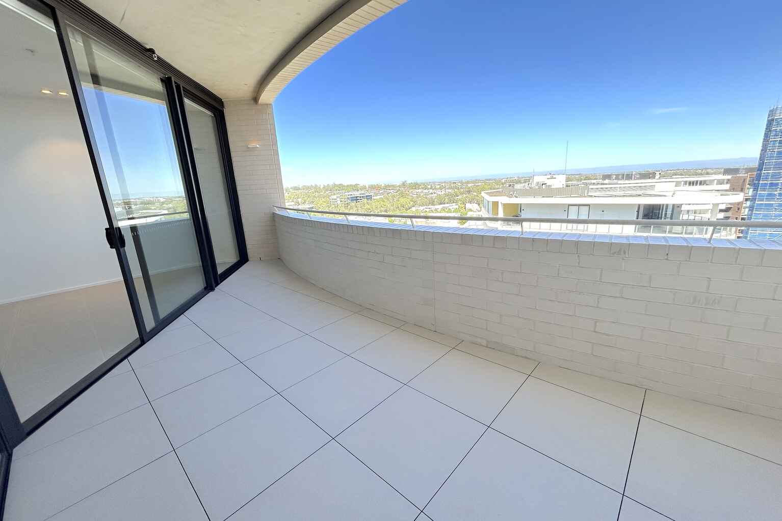 Level 10/1004/40 Solent Circuit Norwest Level 10/1004/40 Solent Circuit Norwest