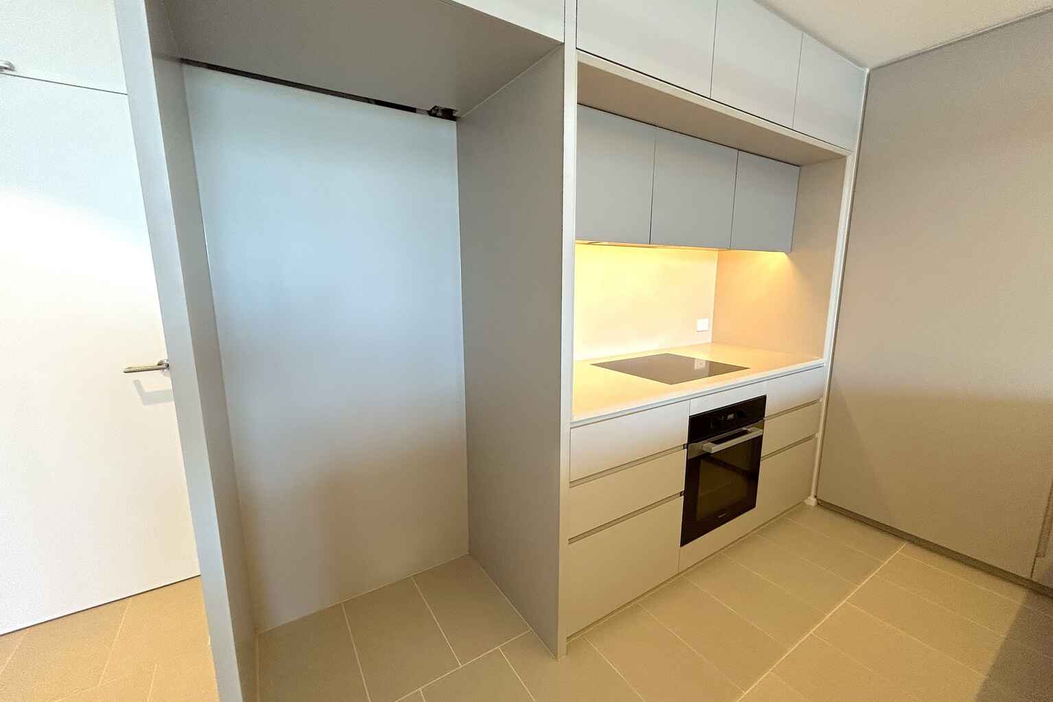 Level 10/1004/40 Solent Circuit Norwest Level 10/1004/40 Solent Circuit Norwest