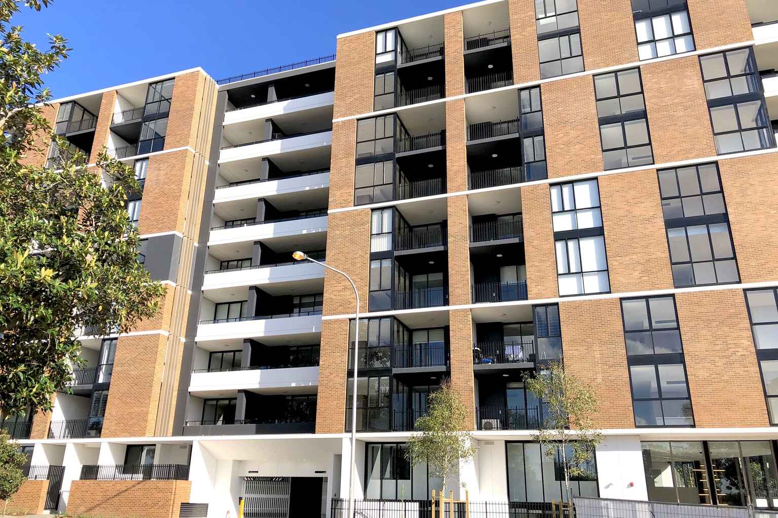 104/5 Maple Tree Road Westmead