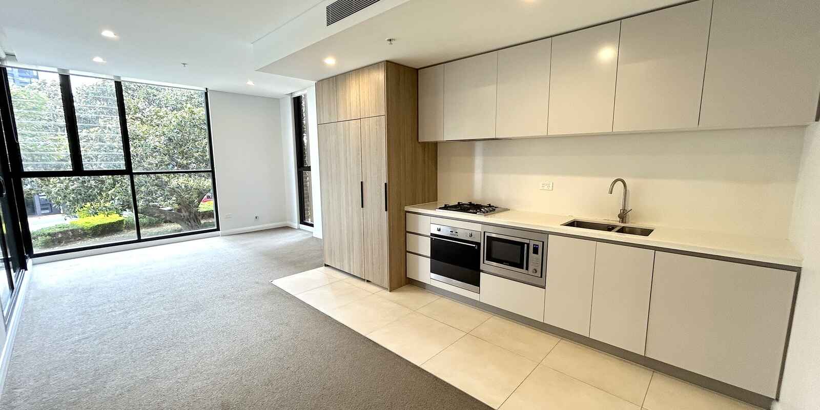 104/5 Maple Tree Road Westmead