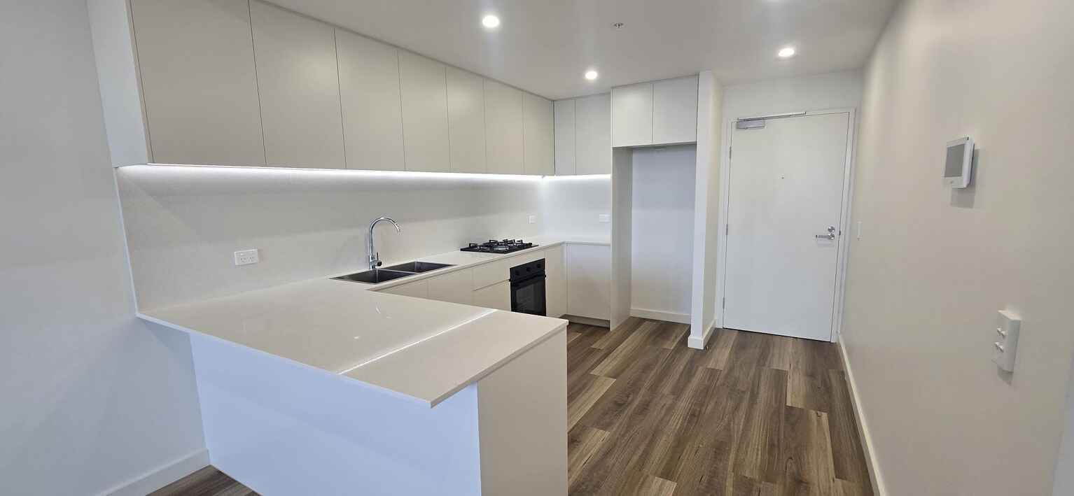 A503/8 The Crescent Fairfield