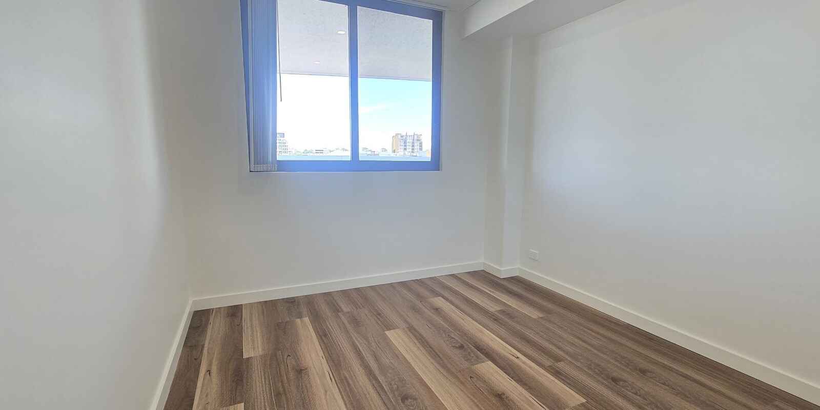 A503/8 The Crescent Fairfield