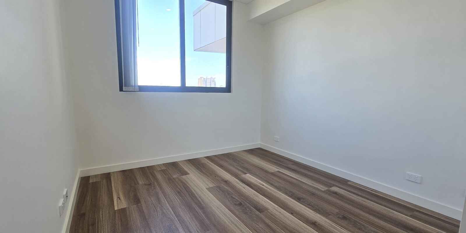 A503/8 The Crescent Fairfield