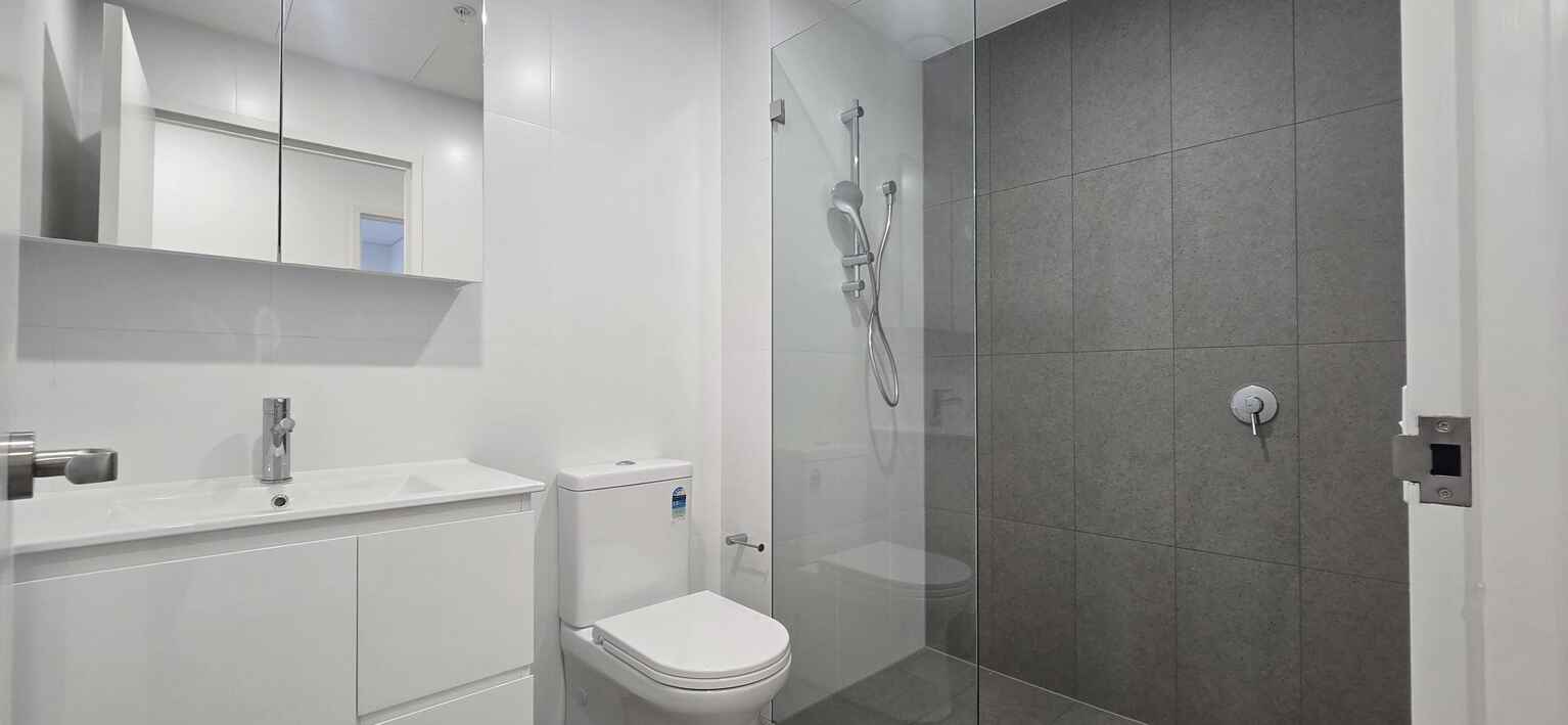 A503/8 The Crescent Fairfield