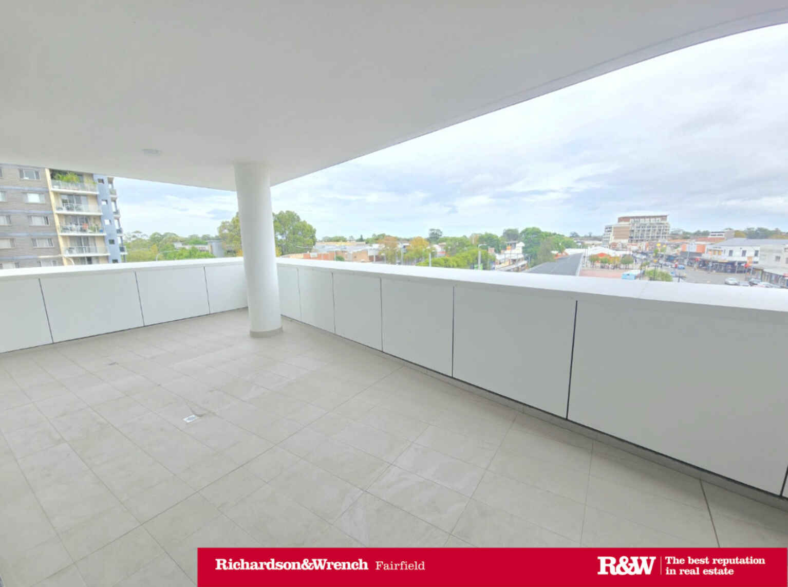 A503/8 The Crescent Fairfield