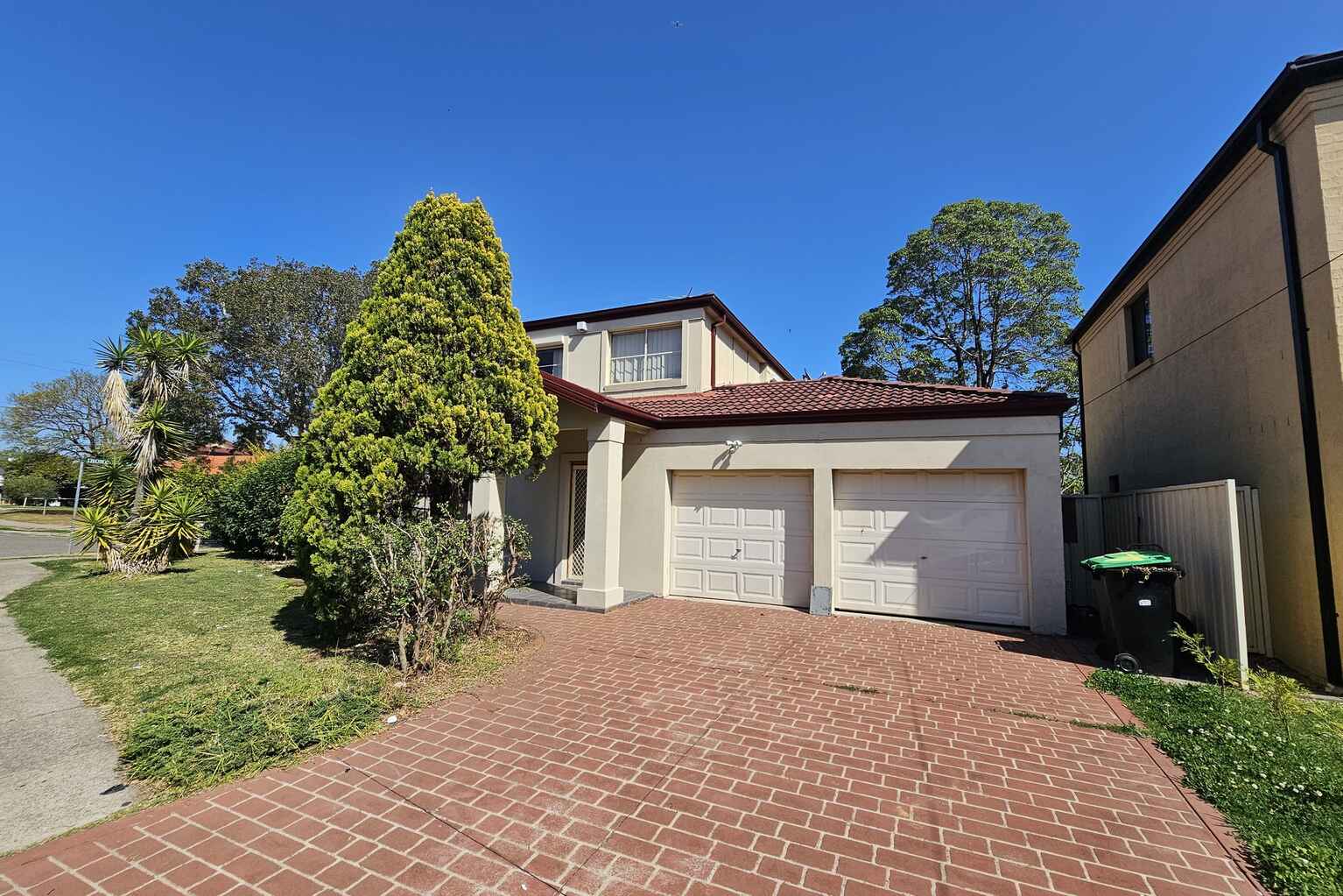 4A Tallowood Avenue Casula