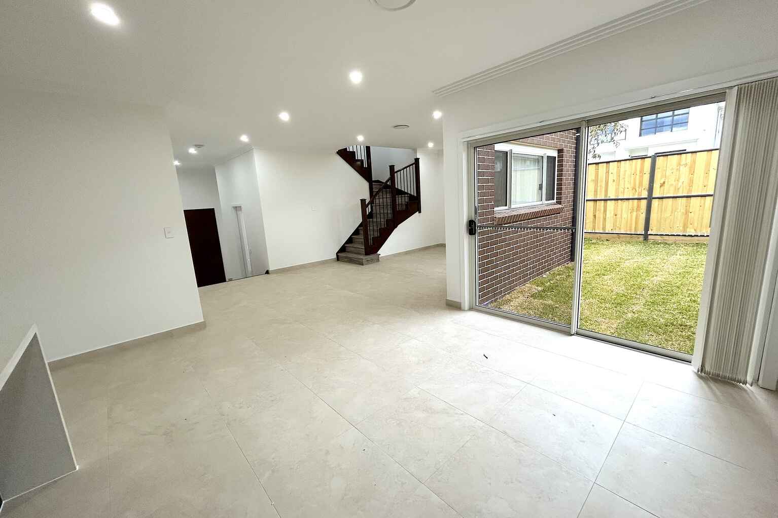 25 Lipizzan Street Box Hill 25 Lipizzan Street Box Hill