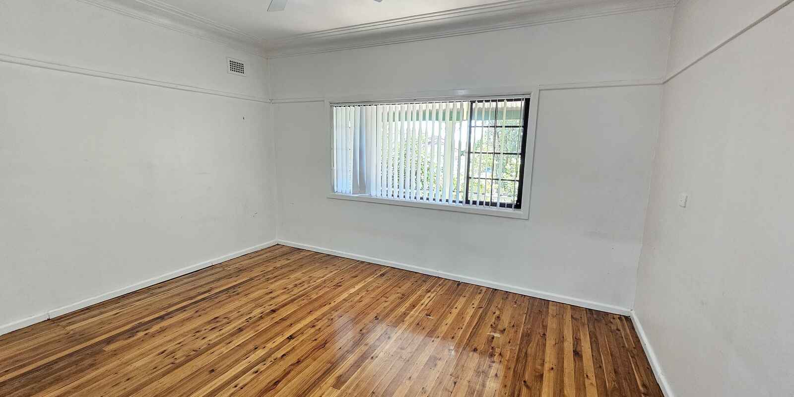 6  Alexander Street Smithfield