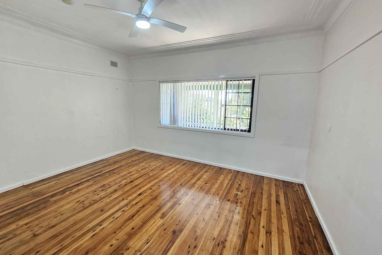 6  Alexander Street Smithfield